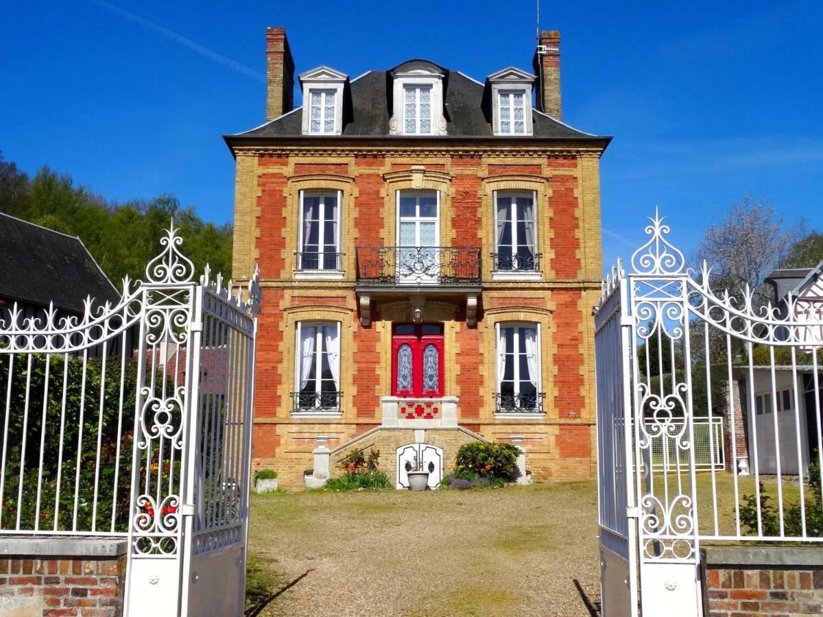 L'Ajoussienneヴィラ エクステリア 写真